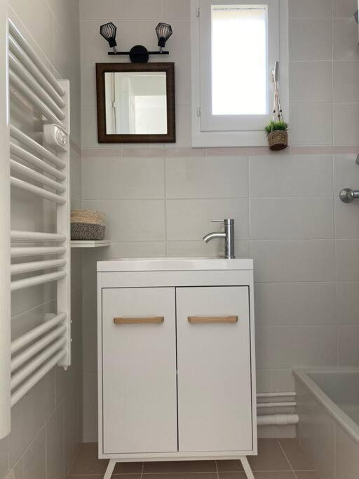 Cabourg, Appartement T2 Acces Direct Mer מראה חיצוני תמונה