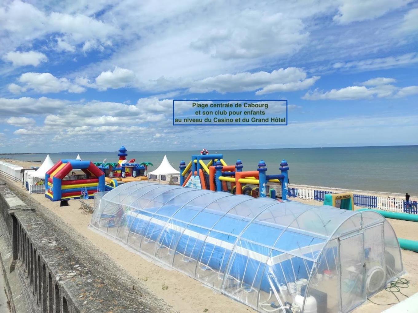 Cabourg, Appartement T2 Acces Direct Mer מראה חיצוני תמונה